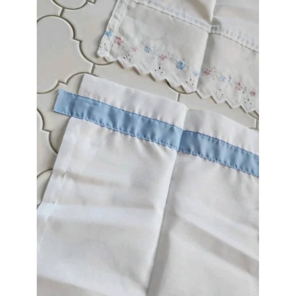 2/30x24-in Embroidered+ White Eyelet Farm Cottage Cafe Tiers Scalloped Edge NOS